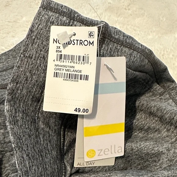 Zella Women’s Gray Joggers - Picture 5 of 5